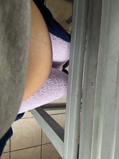 Foto desnuda filtrada de OnlyFans de Carolina Latinas