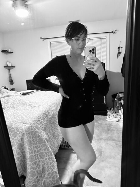 His Hotwife28