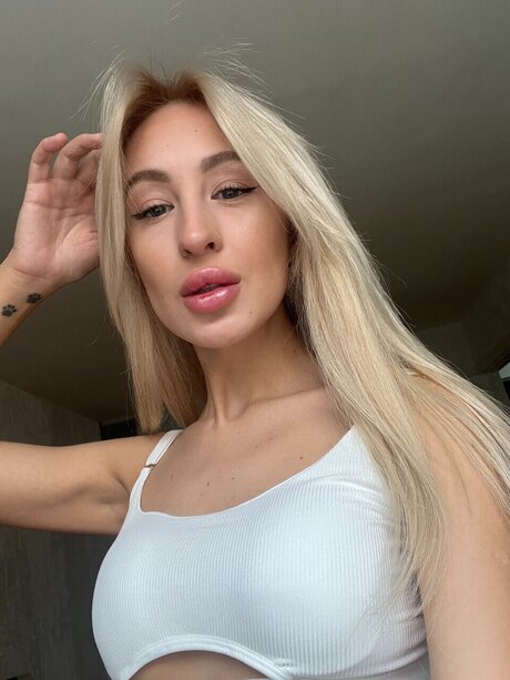 Foto desnuda filtrada de OnlyFans de Alisha Wonderful