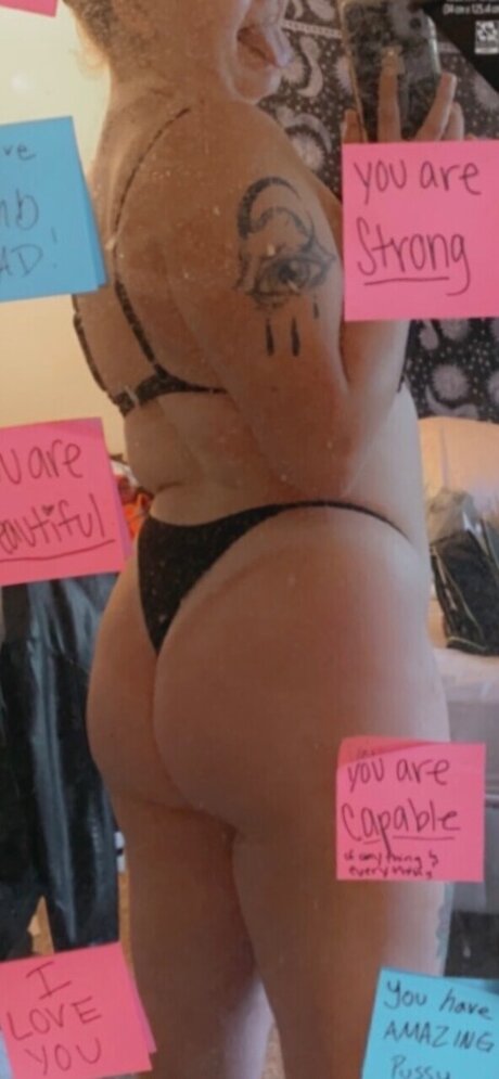 Foto desnuda filtrada de OnlyFans de Corynne