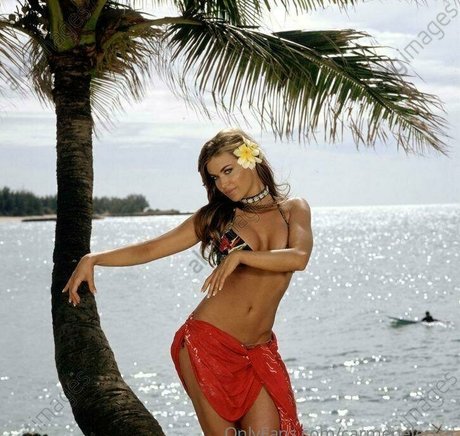 CarmenElectra