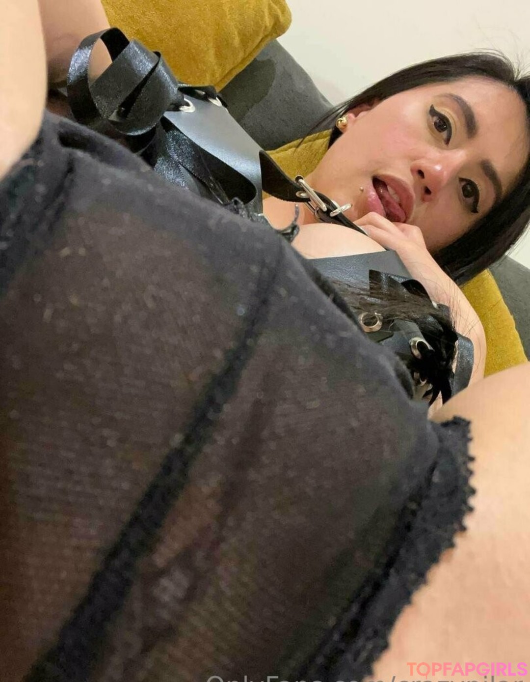 Foto desnuda filtrada de OnlyFans de Crazypilar #24 Foto desnuda filtrada de OnlyFans de Crazypilar #24