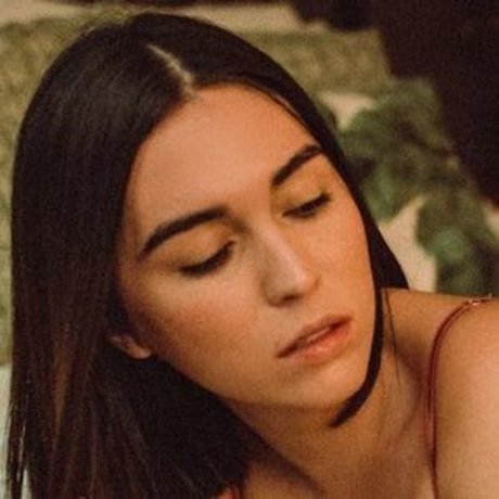 Alina Garza