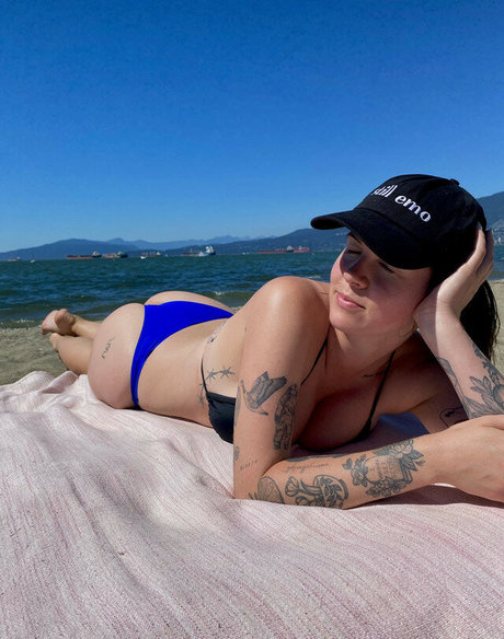 Foto desnuda filtrada de OnlyFans de Cassbwell