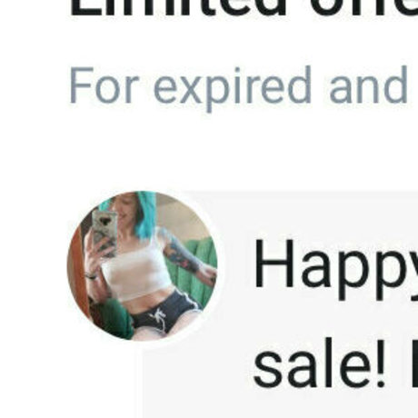 Foto desnuda filtrada de OnlyFans de Lilglitterbitchfree