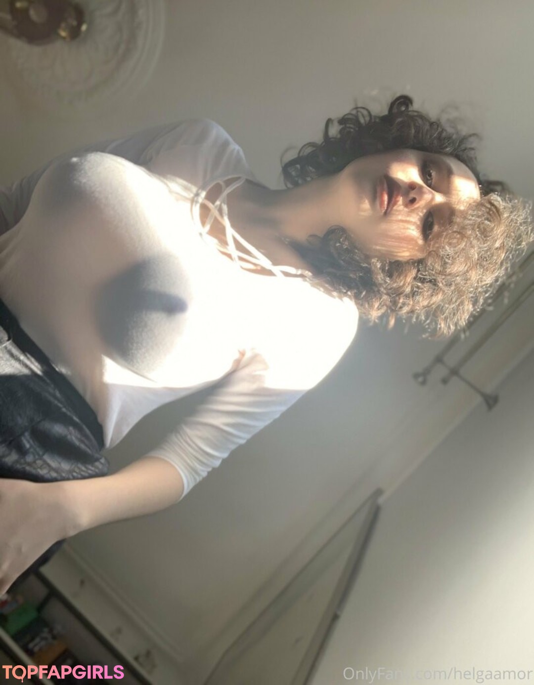 Foto desnuda filtrada de OnlyFans de Helga Amor #192 Foto desnuda filtrada de OnlyFans de Helga Amor #192