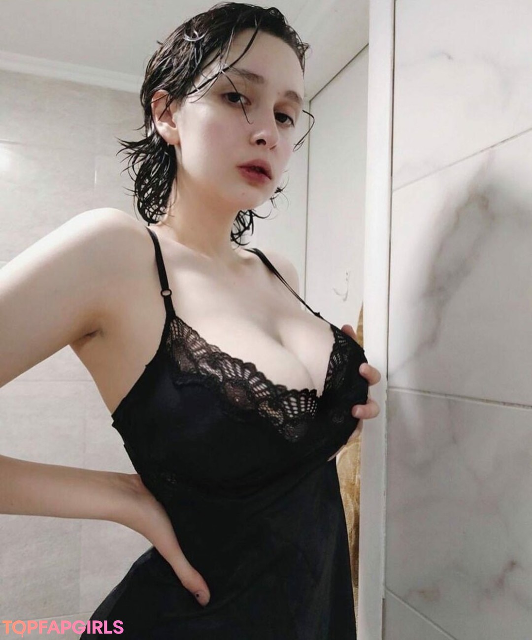 Foto desnuda filtrada de OnlyFans de Helga Amor #205 Foto desnuda filtrada de OnlyFans de Helga Amor #205