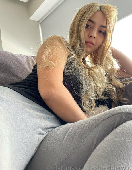 Ashleybleirvip