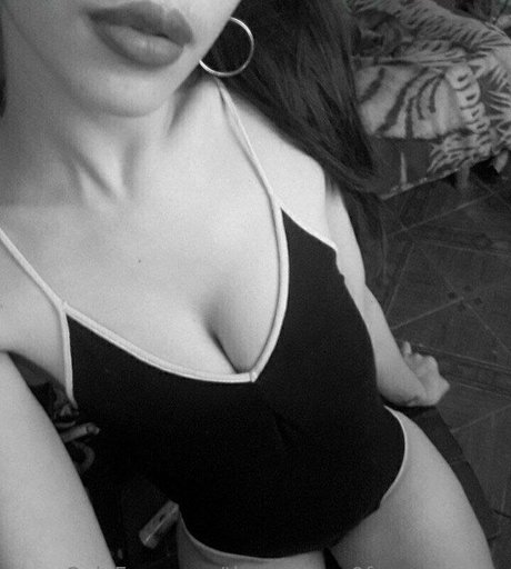 Foto desnuda filtrada de OnlyFans de Theprincess0fyourdreams