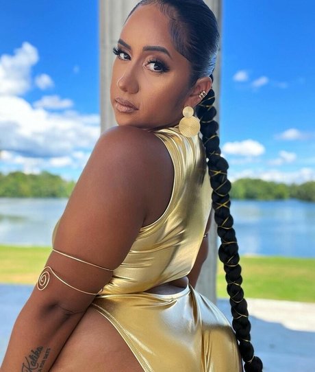Foto desnuda filtrada de OnlyFans de Tianatee808