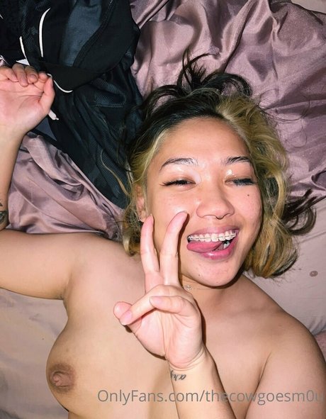 Foto desnuda filtrada de OnlyFans de Thecowgoesm0u