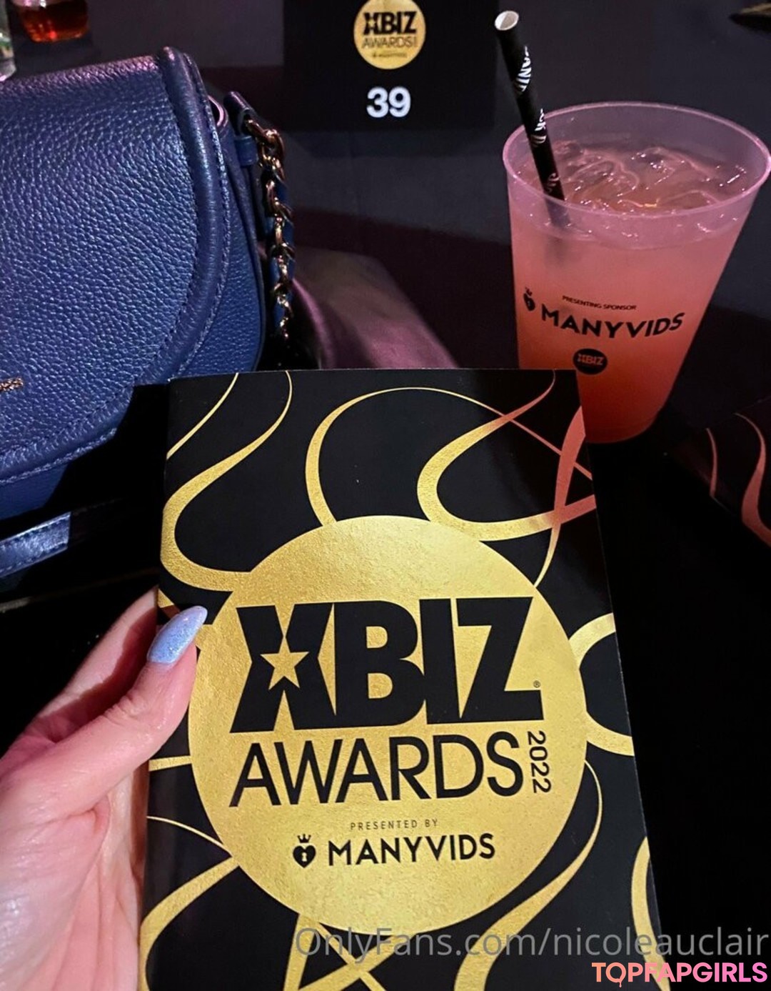 Foto desnuda filtrada de OnlyFans de Nicoleauclair #2 Foto desnuda filtrada de OnlyFans de Nicoleauclair #2