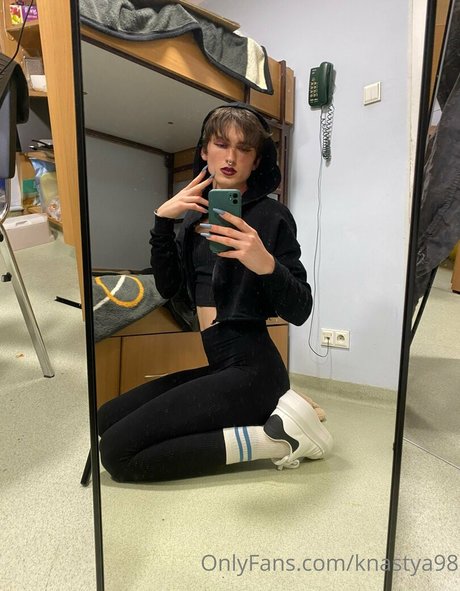 Foto desnuda filtrada de OnlyFans de Knastya98