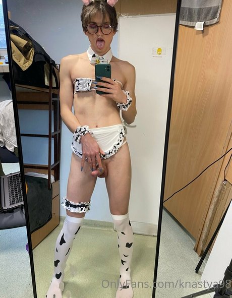 Foto desnuda filtrada de OnlyFans de Knastya98