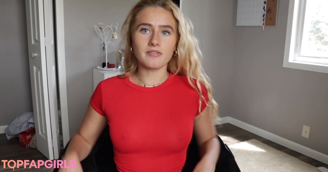 Foto desnuda filtrada de OnlyFans de Esther Perepechkin #4 Foto desnuda filtrada de OnlyFans de Esther Perepechkin #4