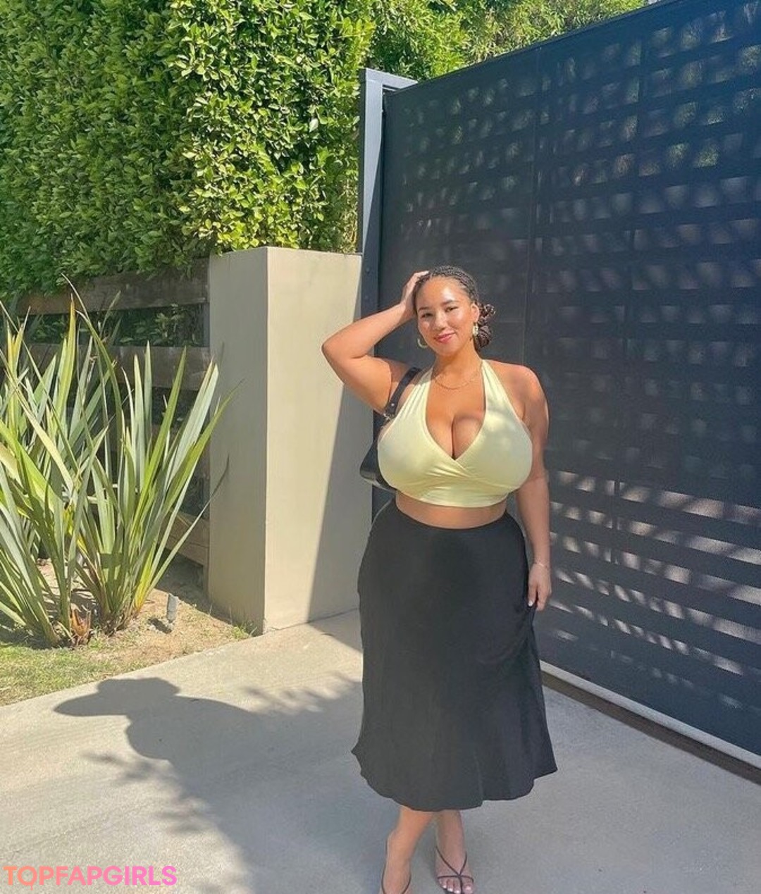 Foto desnuda filtrada de OnlyFans de Katelyn Folasade #283 Foto desnuda filtrada de OnlyFans de Katelyn Folasade #283