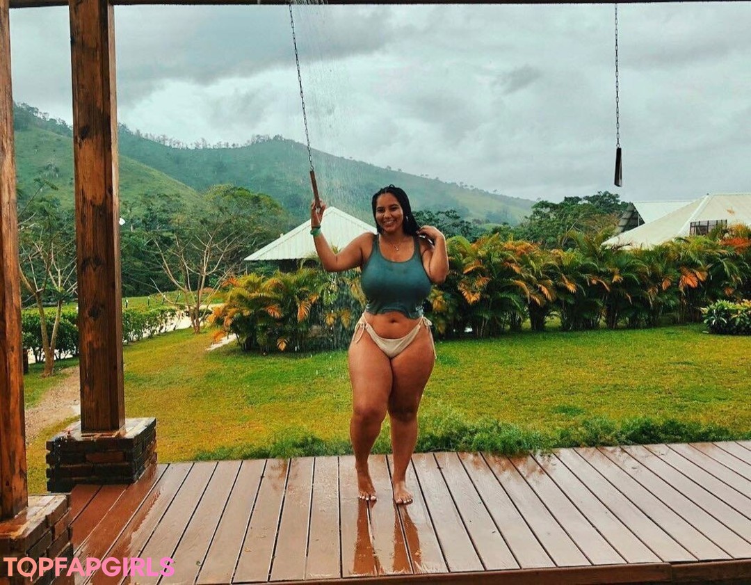 Foto desnuda filtrada de OnlyFans de Katelyn Folasade #74 Foto desnuda filtrada de OnlyFans de Katelyn Folasade #74