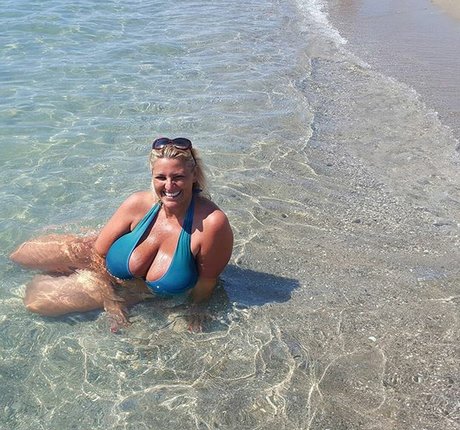 Foto desnuda filtrada de OnlyFans de Laura Leonardi