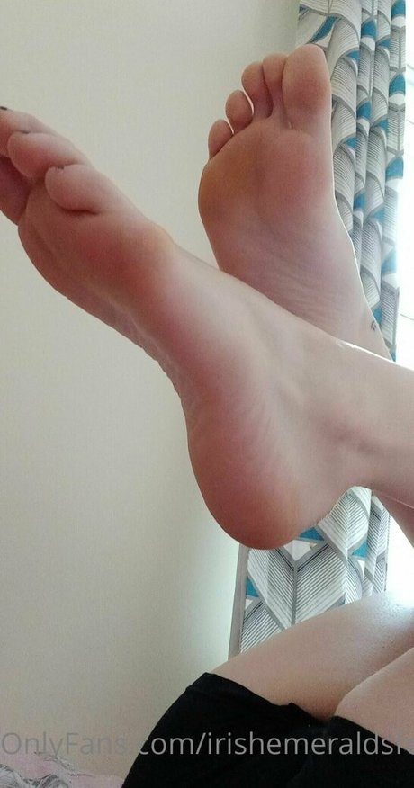 Foto desnuda filtrada de OnlyFans de Irishemeraldsfeet
