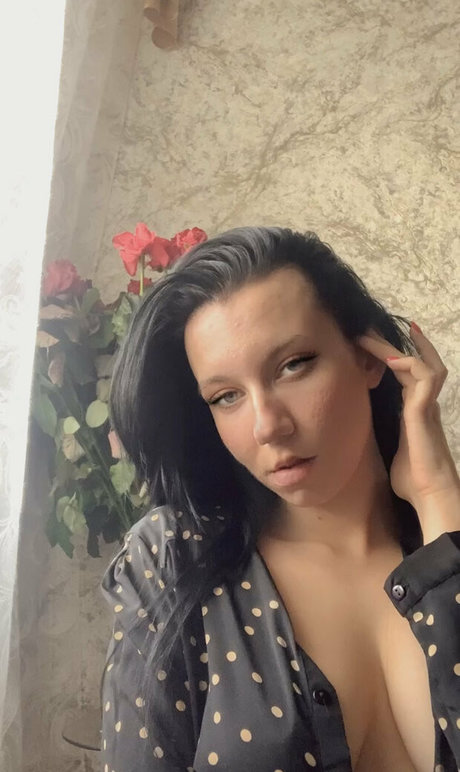 Foto desnuda filtrada de OnlyFans de Angelinapretty