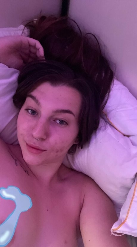 Foto desnuda filtrada de OnlyFans de Maggierayelle