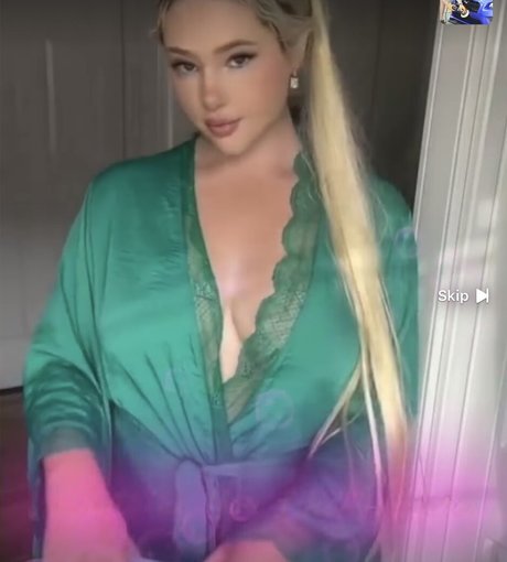 Levi Coralynn