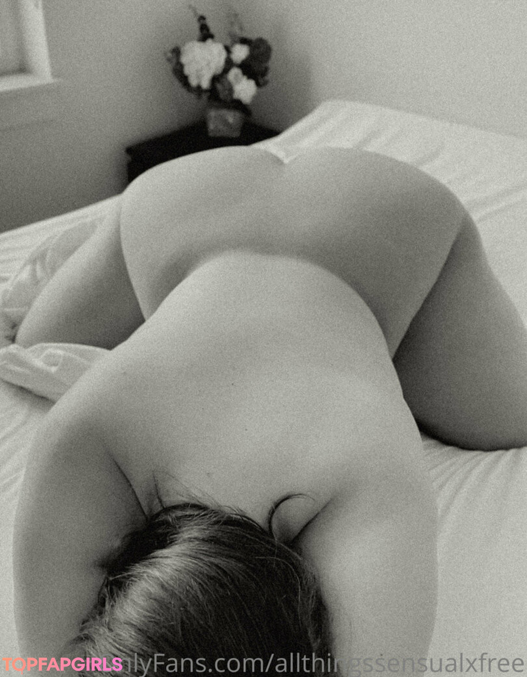 Foto desnuda filtrada de OnlyFans de Allthingssensualxfree #7 Foto desnuda filtrada de OnlyFans de Allthingssensualxfree #7