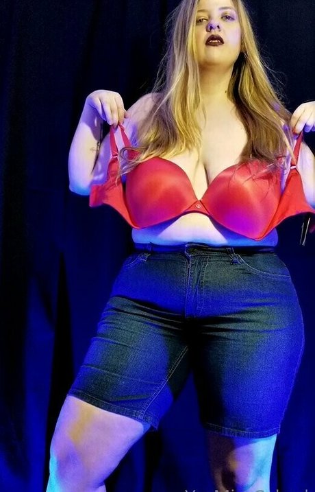 Foto desnuda filtrada de OnlyFans de Yesmisscabrel