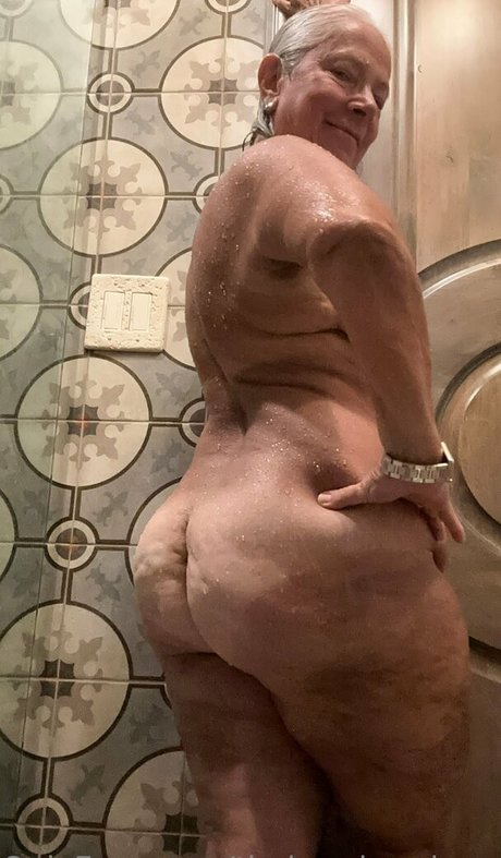 Thebumbumbaroness