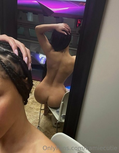 Foto desnuda filtrada de OnlyFans de Kamiecutie