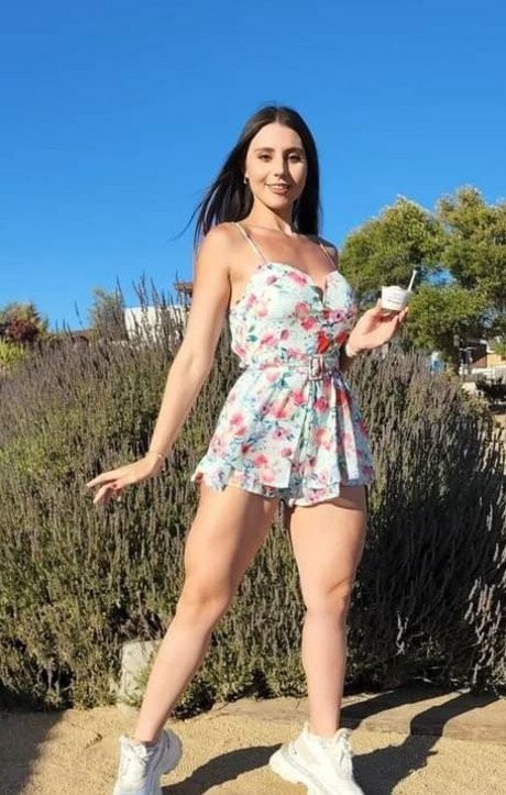 Foto desnuda filtrada de OnlyFans de Emilia Vizcarra