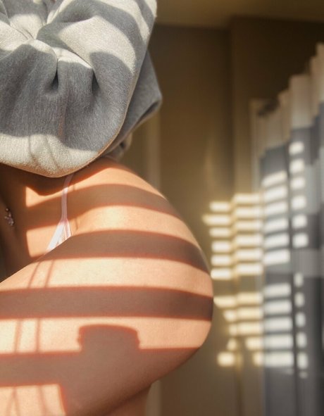 Foto desnuda filtrada de OnlyFans de Unhingedlibruh