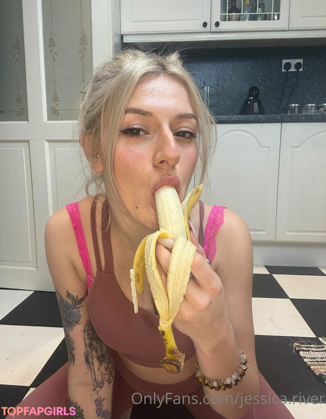 Foto desnuda filtrada de OnlyFans de Jessicariver #42 Foto desnuda filtrada de OnlyFans de Jessicariver #42