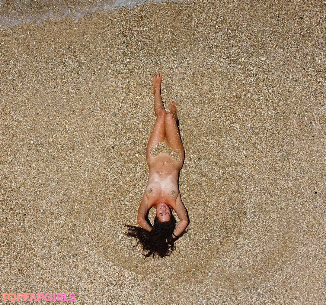 Foto desnuda filtrada de OnlyFans de Bella Fiore #17 Foto desnuda filtrada de OnlyFans de Bella Fiore #17