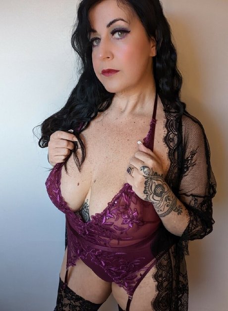 Foto desnuda filtrada de OnlyFans de Sophieggaw