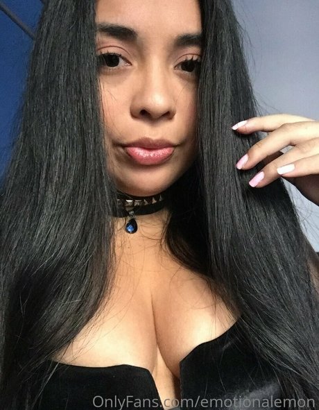 Foto desnuda filtrada de OnlyFans de Emotionalemon