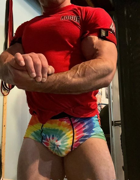 Foto desnuda filtrada de OnlyFans de Hard8inxhes