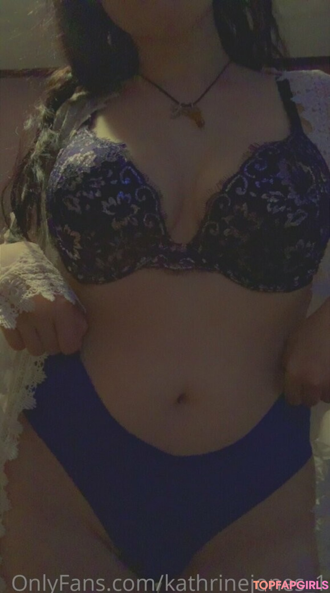 Foto desnuda filtrada de OnlyFans de Kathrinejones1 #35 Foto desnuda filtrada de OnlyFans de Kathrinejones1 #35
