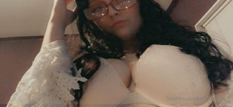 Foto desnuda filtrada de OnlyFans de Kathrinejones1