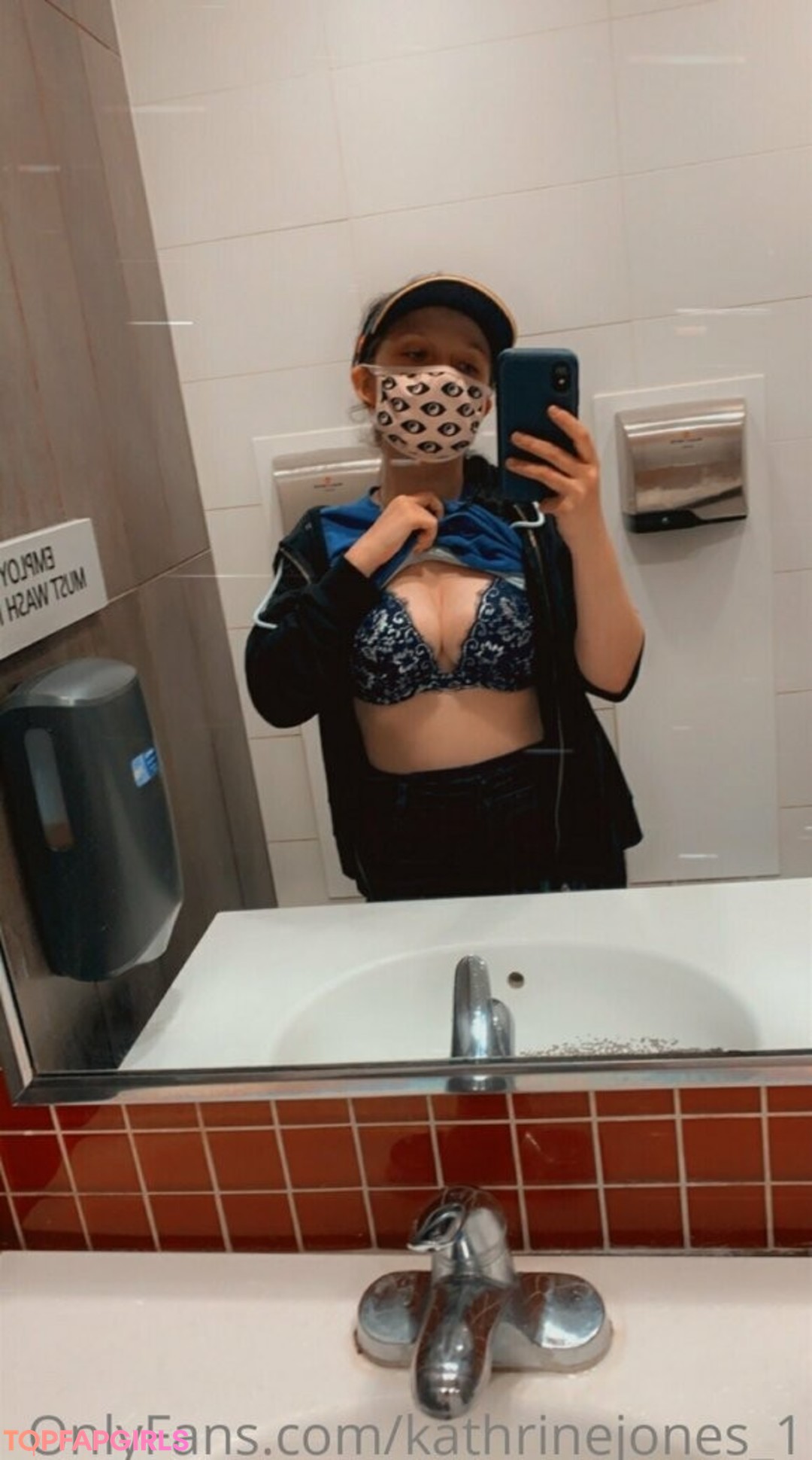 Foto desnuda filtrada de OnlyFans de Kathrinejones1 #66 Foto desnuda filtrada de OnlyFans de Kathrinejones1 #66