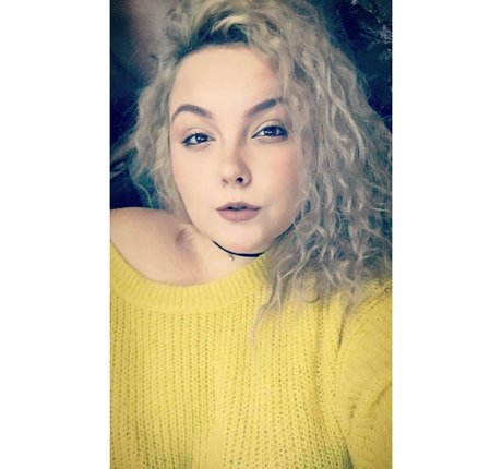 Foto desnuda filtrada de OnlyFans de Moniiquefox