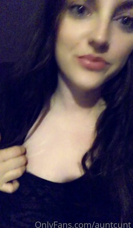 Auntcunt