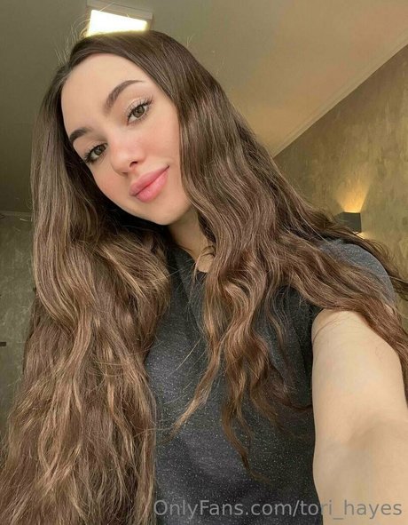Tori_Hayes