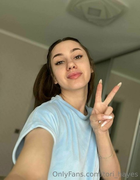 Tori_Hayes