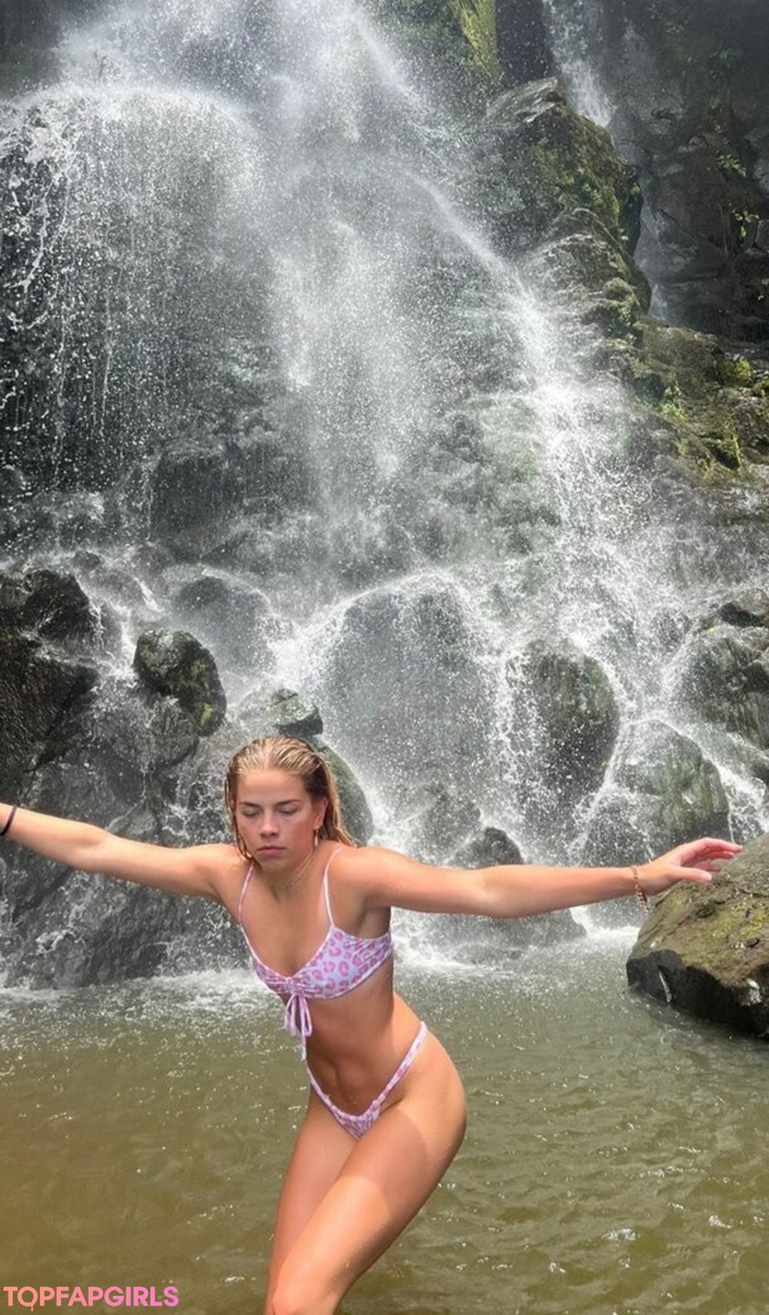 Foto desnuda filtrada de OnlyFans de Becca Means #11 Foto desnuda filtrada de OnlyFans de Becca Means #11