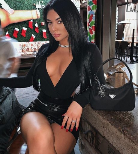 Foto desnuda filtrada de OnlyFans de Jadeinwondrland