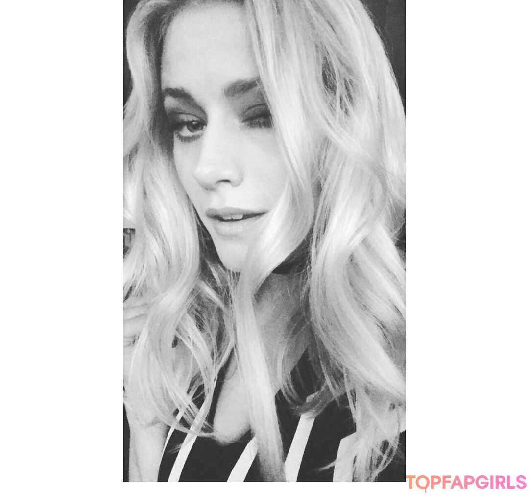 Foto desnuda filtrada de OnlyFans de Olivia Taylor Dudley #45 Foto desnuda filtrada de OnlyFans de Olivia Taylor Dudley #45