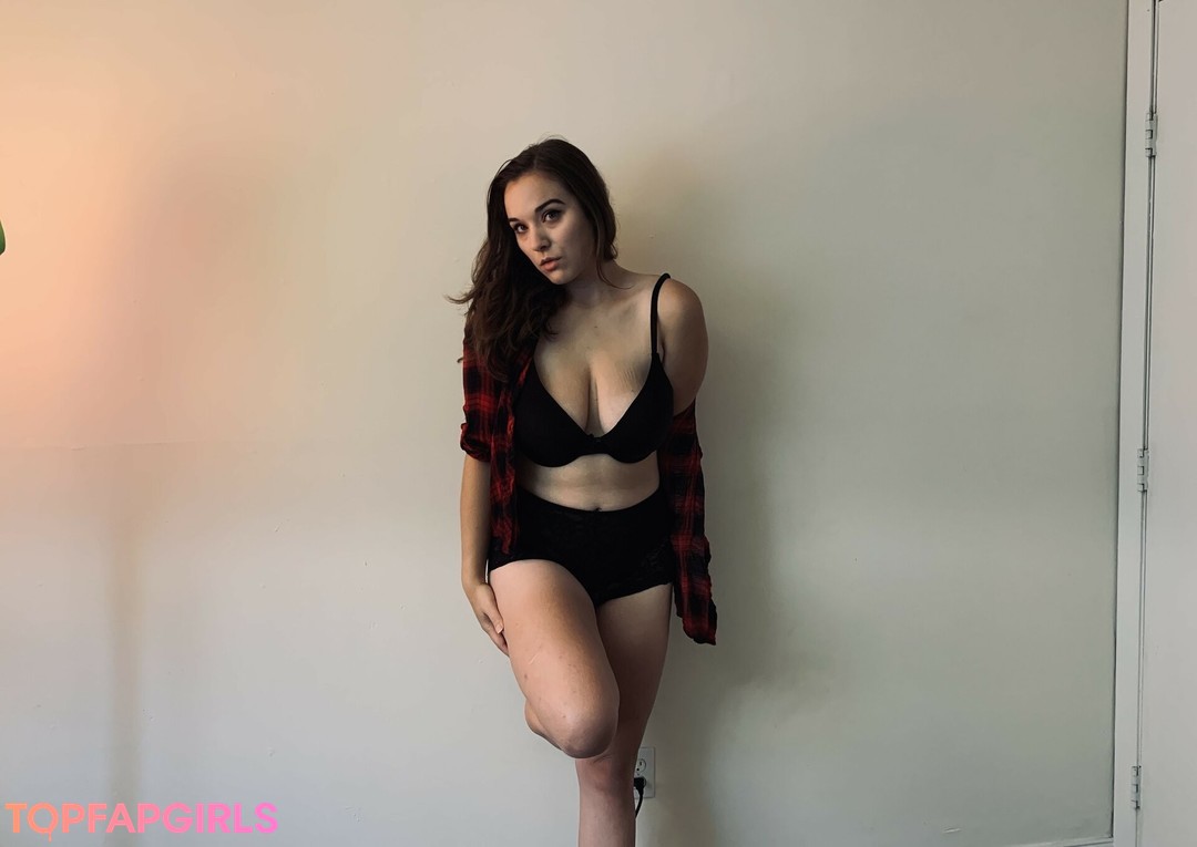 Foto desnuda filtrada de OnlyFans de Asmrkitten #7 Foto desnuda filtrada de OnlyFans de Asmrkitten #7
