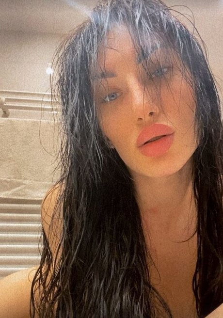 Foto desnuda filtrada de OnlyFans de Julia Granieczny