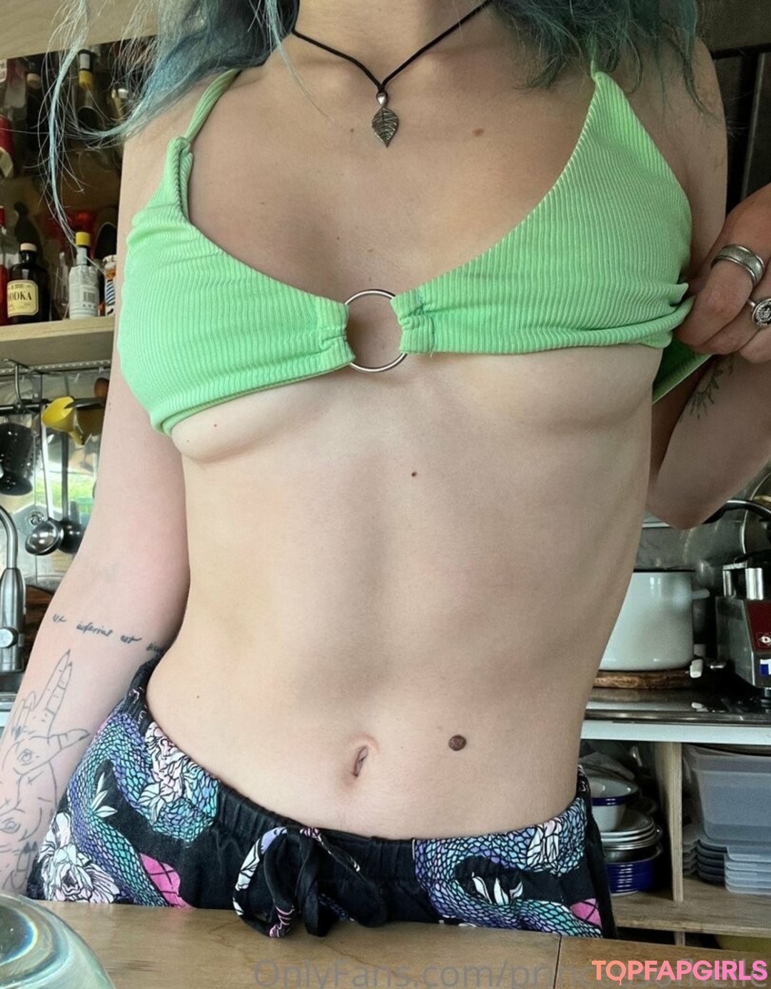 Foto desnuda filtrada de OnlyFans de Princessofhelle #91 Foto desnuda filtrada de OnlyFans de Princessofhelle #91